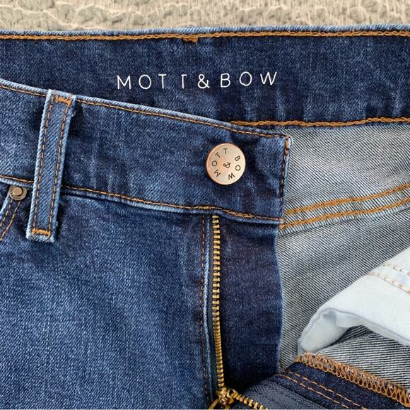 Women's Boyfriend Jeans in Blue - Picture 12 of 13